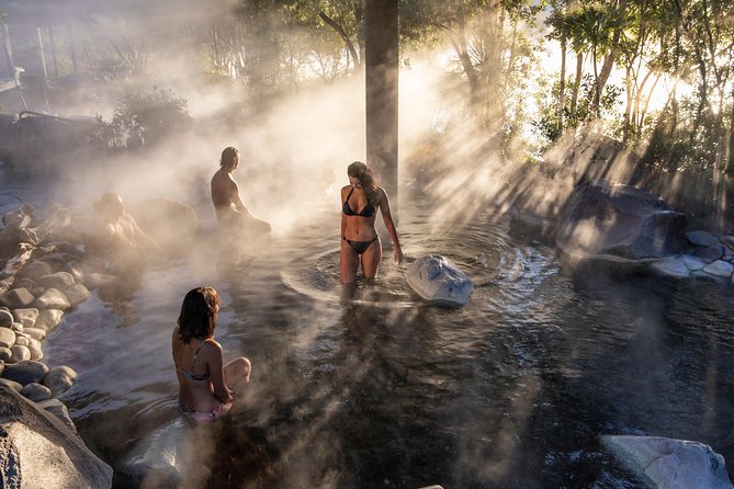 Polynesian Spa Rotorua: Deluxe Lake Spa Hot Spring Bathing - Family access and the age question