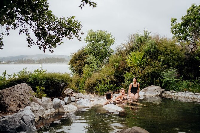 Polynesian Spa Rotorua: Deluxe Lake Spa Hot Spring Bathing - How much value do you get for $49.61?