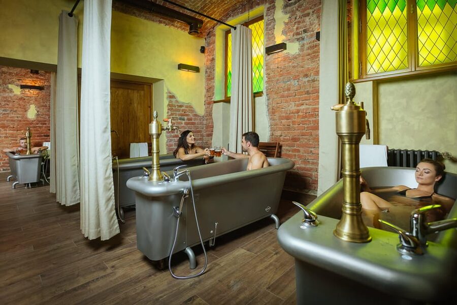 Prague: The Largest Beer SPA with Unlimited Beer Consumption - What happens during the one-hour visit