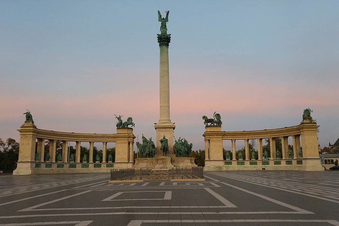 Private 4 Hours Budapest city tour and 3 hours Széchenyi thermal spa relax - Citadella and the view from Gellért Hill