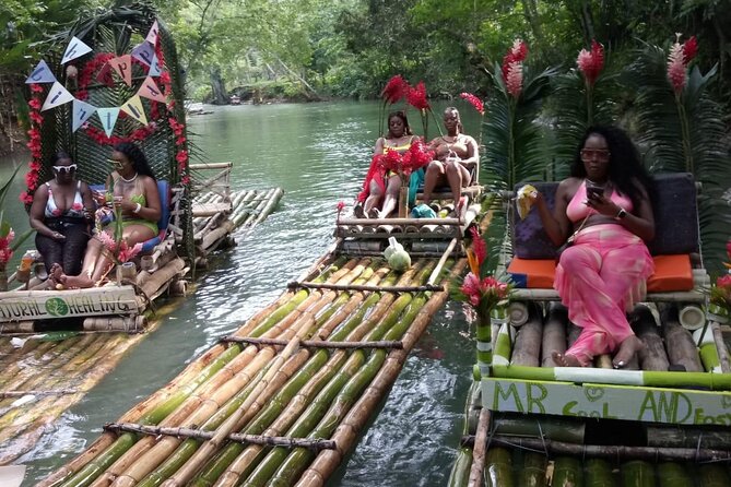 Private Bamboo Rafting Tour with Leg Massage and Hip-Strip - Music, fruit, photos, and time to relax