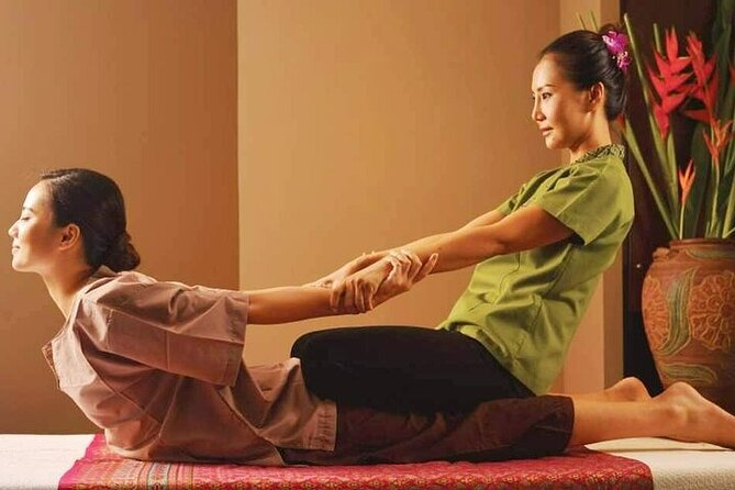 PRIVATE: Batam day tour with Ferry, 2-hour Massage and Lunch from Singapore - Lunch is a generous Indonesian meal