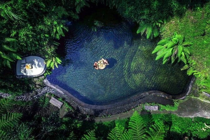 Private Floating Breakfast Jungle Swing and Romantic Spa in Ubud - Kumulilir and the 30-meter jungle swing