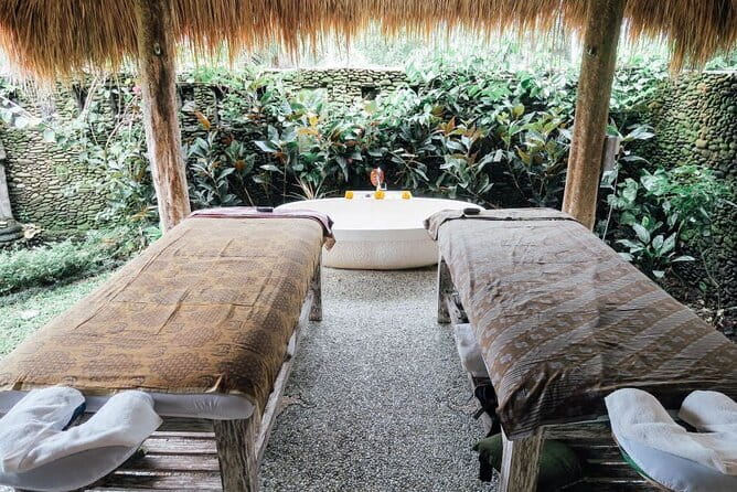 Private Floating Breakfast Jungle Swing and Romantic Spa in Ubud - Bali Pulina and the floating breakfast