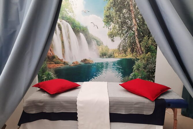 Private Relaxing Massage in Albufeira - A Quiet Hour in Central Albufeira