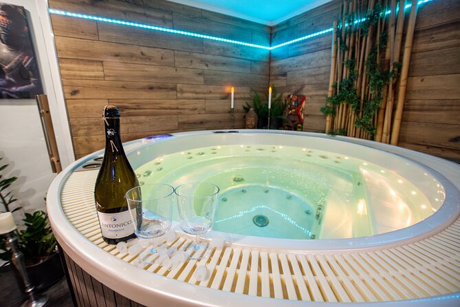 Private Spa with Jacuzzi and Sauna - BLACK ZONE - Why privacy is the real value