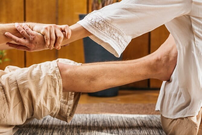 Private Thai Massage - The kind of Thai massage you are signing up for