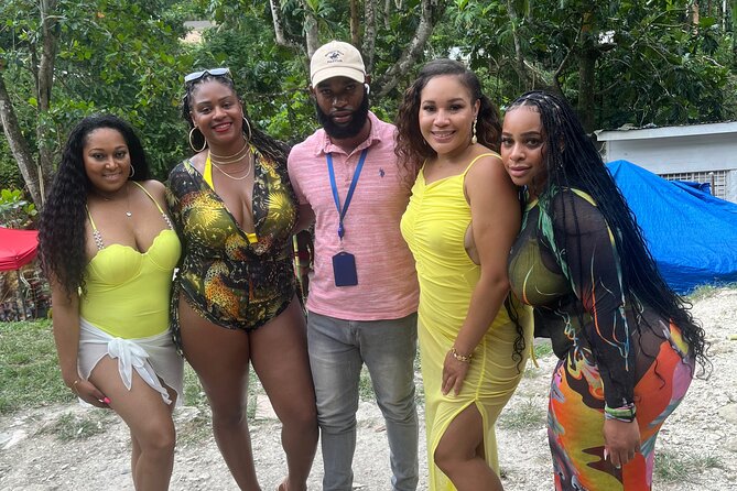 Rafting with Limestone Massage Lethe and free shuttle to Parties - Why this Montego Bay outing feels different