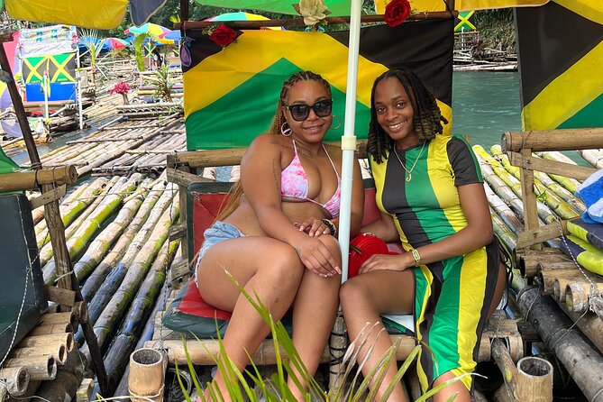 Rafting with Limestone Massage Lethe and free shuttle to Parties - Bamboo rafting on the river