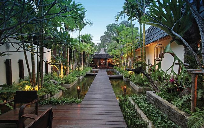 Reiki Healing in Chiang Mai's Award-Winning Day Spa - The garden consultation sets the tone