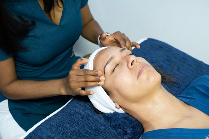 Rejuvenating Facial in Local Spa Room - What the facial massage is meant to do