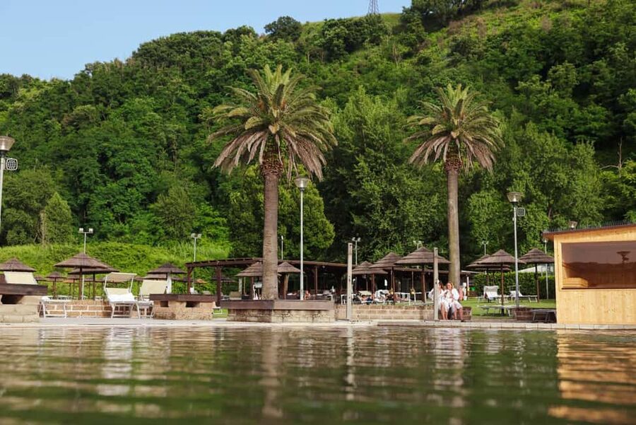 Relax and wellness: Thermal pools, spa, nature and aperitif included - The aperitif gives the day a satisfying finish