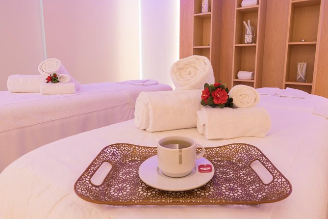 Romantic couple massage + SPA entry and private jacuzzi with cava - Key points to know before booking