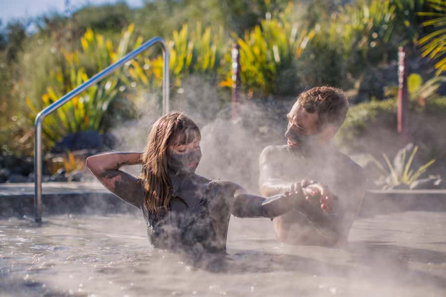 Rotorua: Hell's Gate Outdoor Mud Spa & Guided Walk - What the $68 price gives you