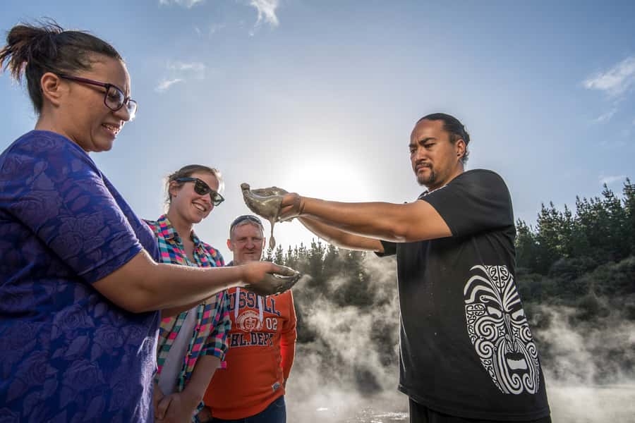 Rotorua: Hell's Gate Outdoor Mud Spa & Guided Walk - Timing your three hours well