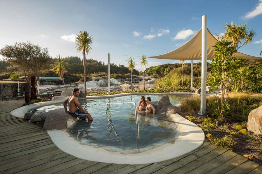 Rotorua: Hells Gate Outdoor Mud Bath & Spa Experience - Finish With the Complimentary Cold Plunge