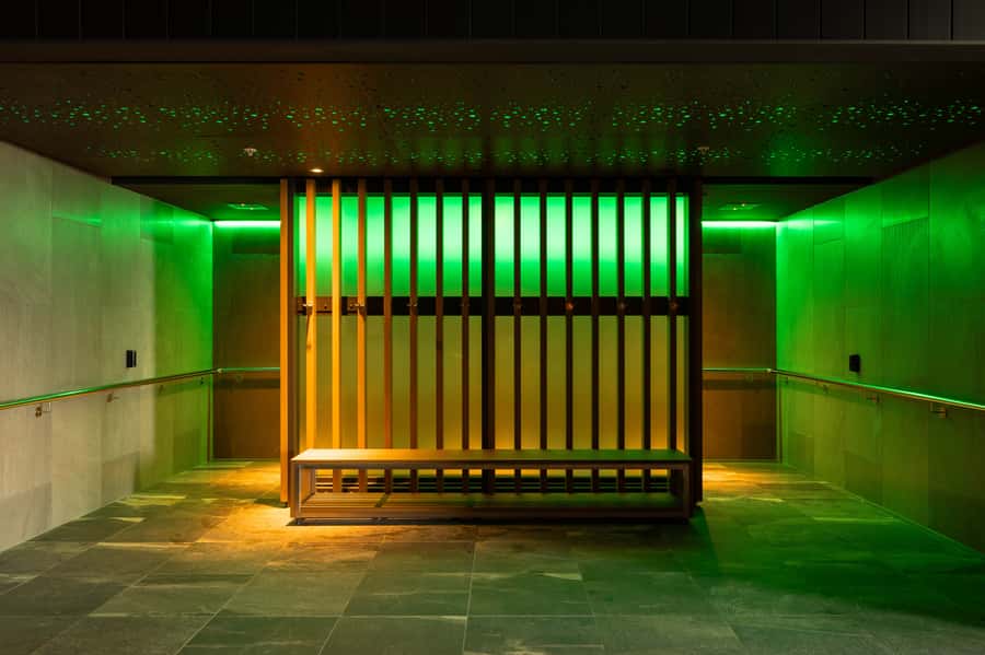 Rotorua: Lakefront Hot Springs & Spa - Luxury Māori Wellness - A Māori welcome at the mauri stone
