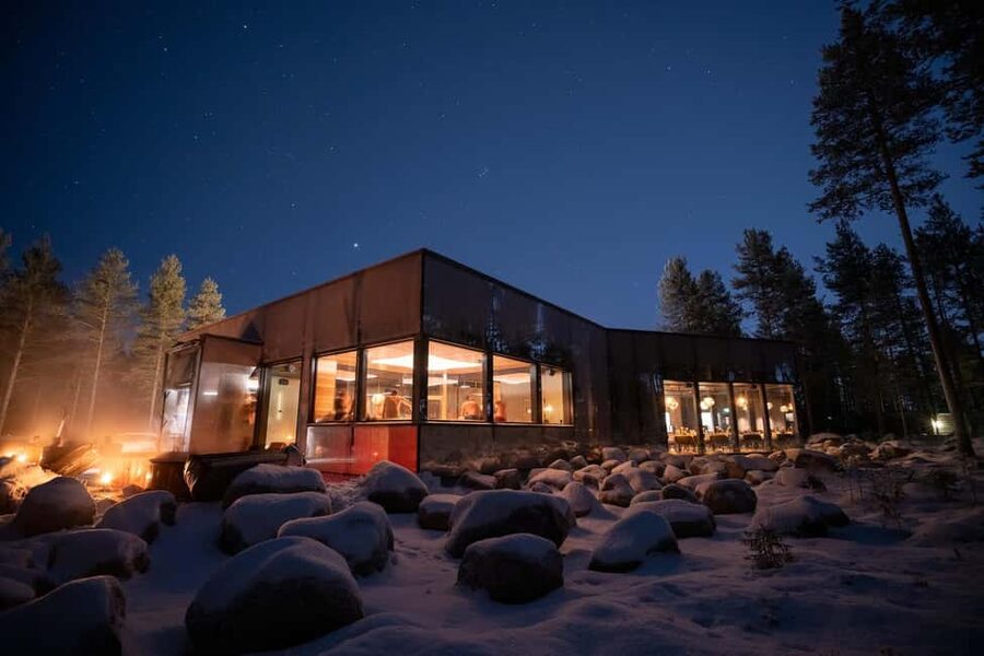 Rovaniemi: Forest Spa, Outdoor hot tubs and bathrobe dinner - Key things to know before booking
