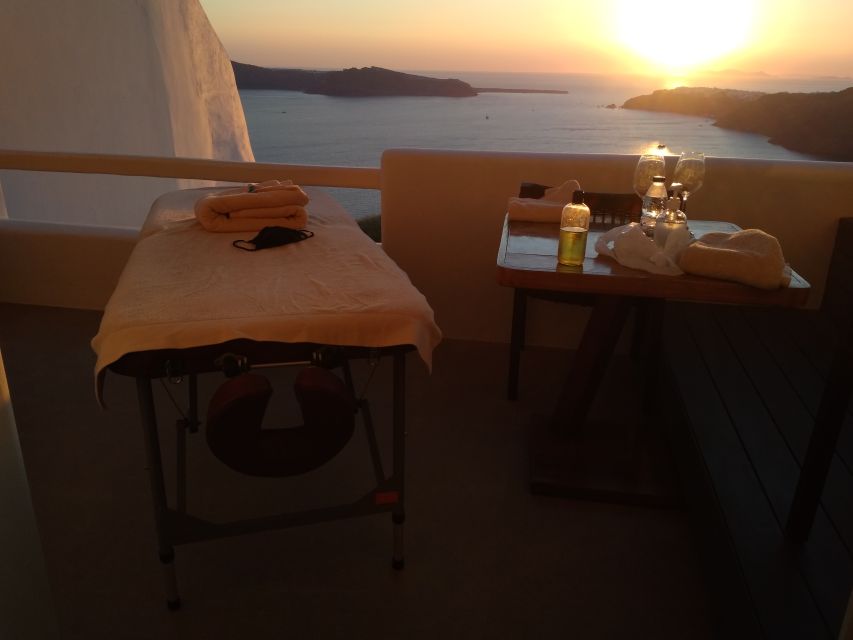 Santorini: Mobile Couples Massage at Your Private Villa - Understanding the $347 price for two