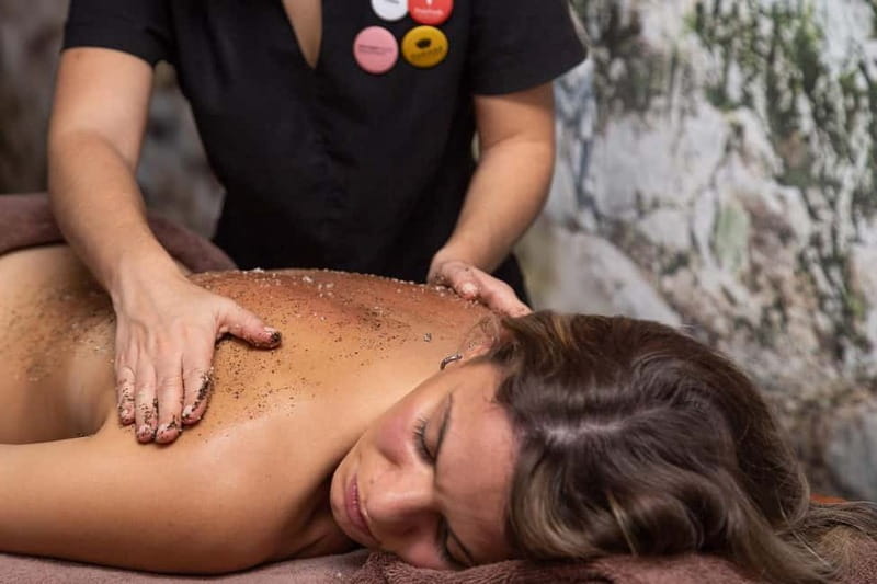 São Miguel Azores: Furnas Thermal Baths & Massage - The Furnas calderas bring the island’s heat to the surface
