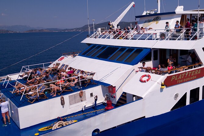 Saronic Gulf Escape: Beaches, Greek Flavors, Relaxation at Sea - The sunset return has a party-cruise feel