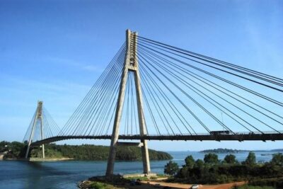 SMALL GROUP: Batam day tour with Ferry, 1-hour Massage, and Lunch from Singapore