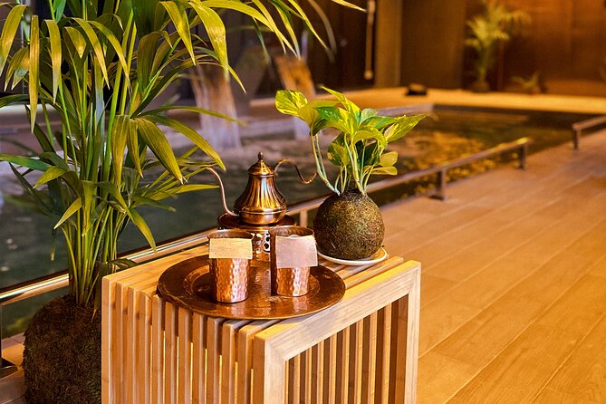 Spa circuit for 75 minutes with exclusive drink included - A Welcoming Stop With Tea, Towels, and Flip-Flops