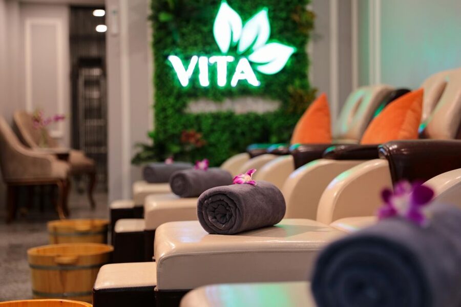Spa in Hanoi: Hot Stone Therapy by Vita Beauty Spa - Booking timing, cancellation, and access