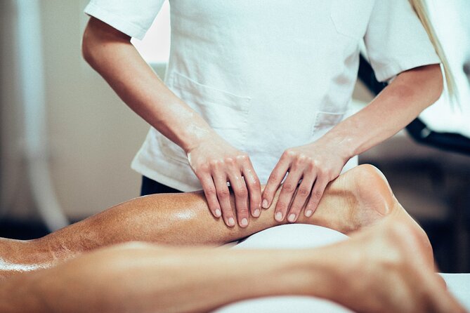 Sports Massage - The 45-minute treatment: targeted pressure and communication