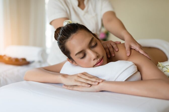 Super Cleopatra Massage ,Sauna, Jacuzzi, Turkish Bath in Hurghada - Coconut peeling, soap, and a 30-minute body mask