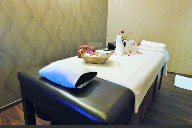 Swedish Massage in Thane with Steam - The consultation sets the tone