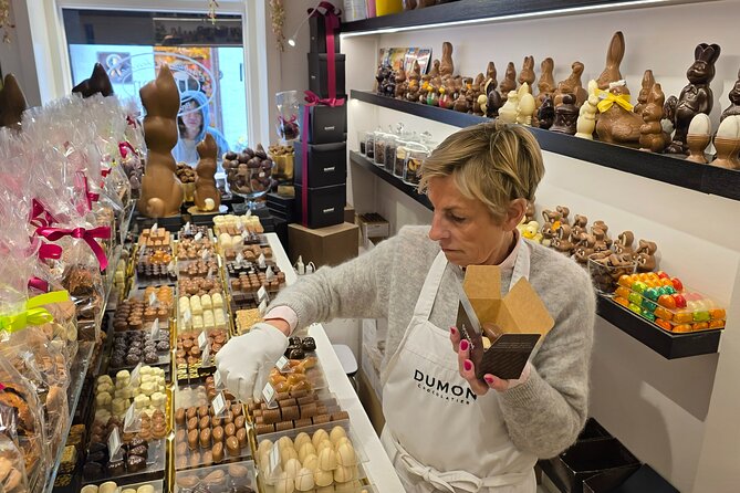 Tasty massage chocolate and spicy stories! - Key points at a glance