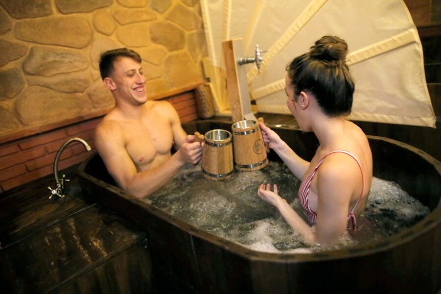 Tenerife: Beer Spa Experience with Tastings and Snacks - Who will enjoy this most?