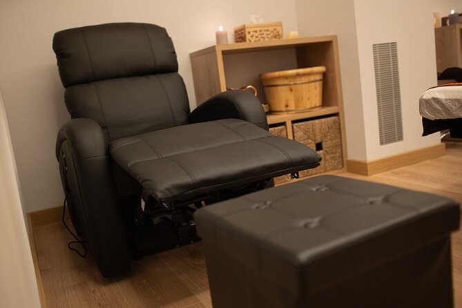Thai Foot and Legs Massage of 30 min at THAI MASSAGE ALURA - What happens during the 30-minute treatment