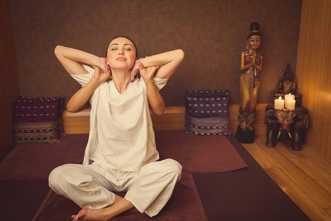 Thai Massage 60 min. - The pressure-point stage