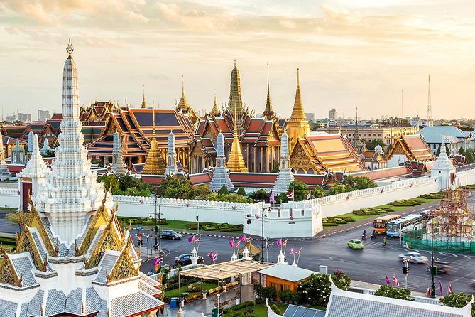 The Grand Palace, Wat Phra Kaew, Wat Pho Tour with Massage option - Should you add the Thai massage?
