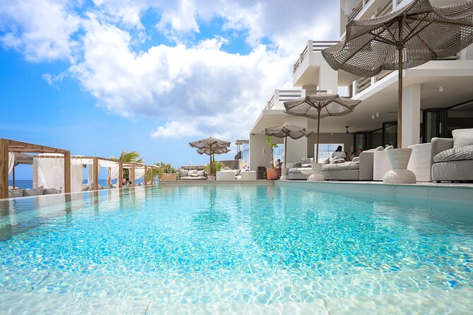 The Lemon Beach Adults Only Relaxation by the Sea - Check-in at the Art Hotel in Pietermaai