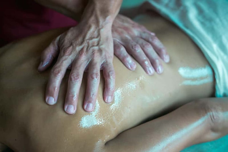 The Water Journey and our exclusive massage (60') - A Málaga break built around water and stillness