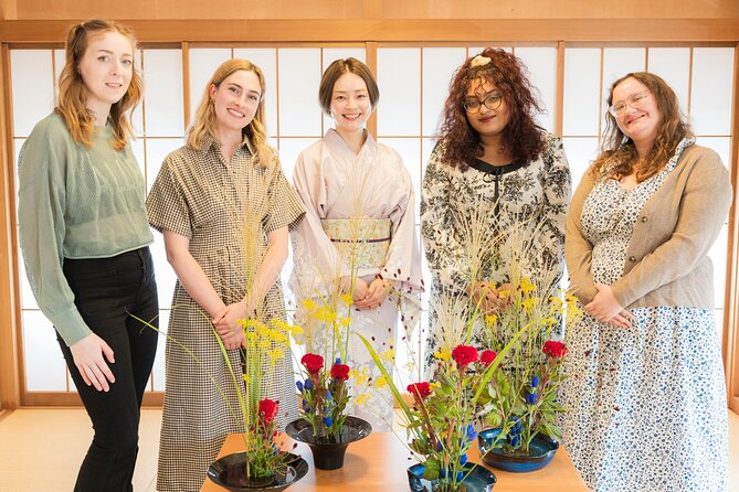 Tokyo Ikebana Wellness Art Experience near Shinjuku - Key points at a glance