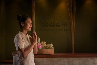 Traditional Head, Back & Shoulder Massage in Siem Reap