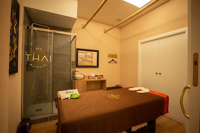 Traditional Thai Massage 60 min at THAI MASSAGE ALURA - A practical way to fit it into your day