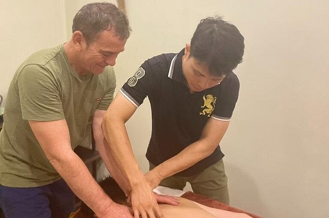 Traditional Vietnamese Massage Courses - Learning pressure, rhythm, and safe movement