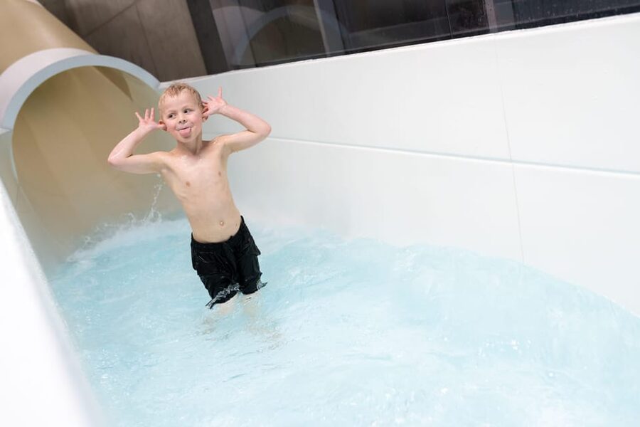 Tromsø: Spa/Pool with Bath, Sauna and Outdoor Heated Pool - The price and what the admission covers