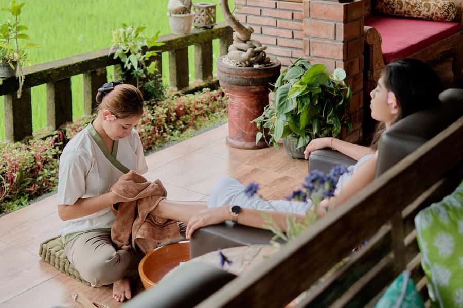 Ubud: 2-Hour Spa with Flower Bath & Rice Field View - What the two-hour Ubud spa experience is really about