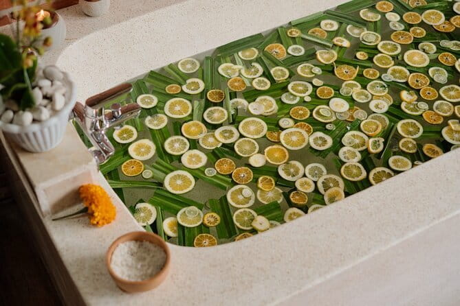 Ubud Balinese Massage Scrub And Flower Bath Experience - What you actually get for $26 in Ubud