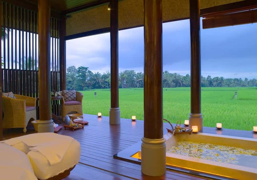 Ubud: Couple Spa Treatment with Bath Ritual & Sparkling Wine - Key points to know