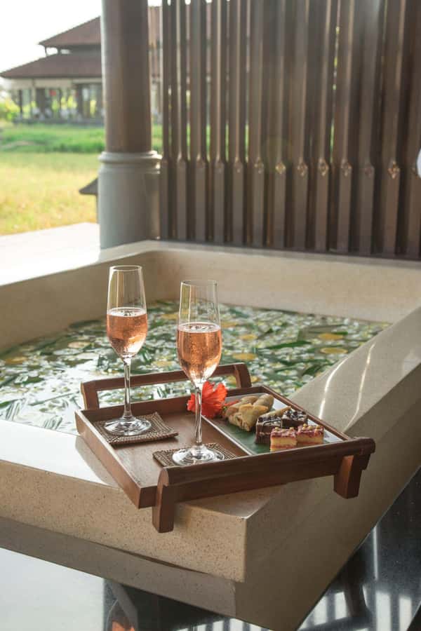 Ubud: Spa Treatment with Scenic Rice Paddy Views - Steam, herbs, and the tea ritual