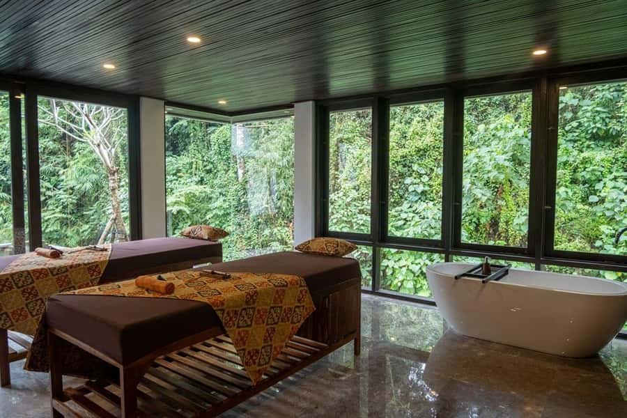 Ubud: Tejas Spa Unagi Riverfront Massage & Flower Bath - Timing your spa visit in Ubud