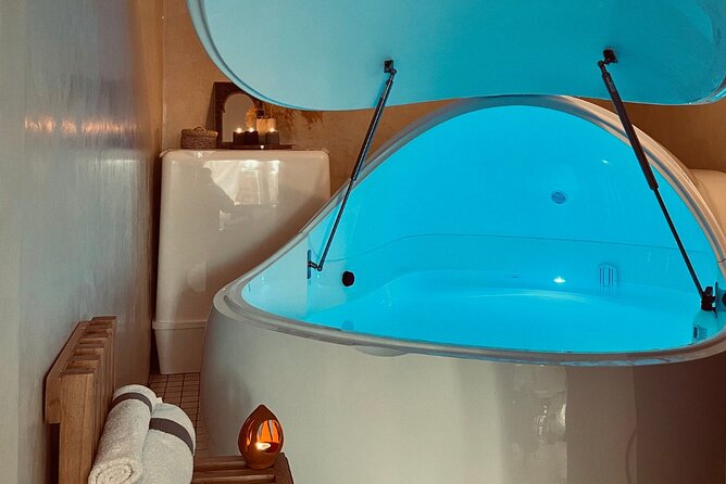 Ultimate relaxation Pack 45min floating session and 45min Massage - Why this experience fits Chefchaouen
