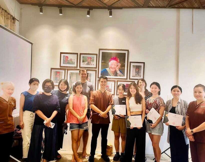 Vietnamese deep tissue neck and shoulder massage class - Key points before you book
